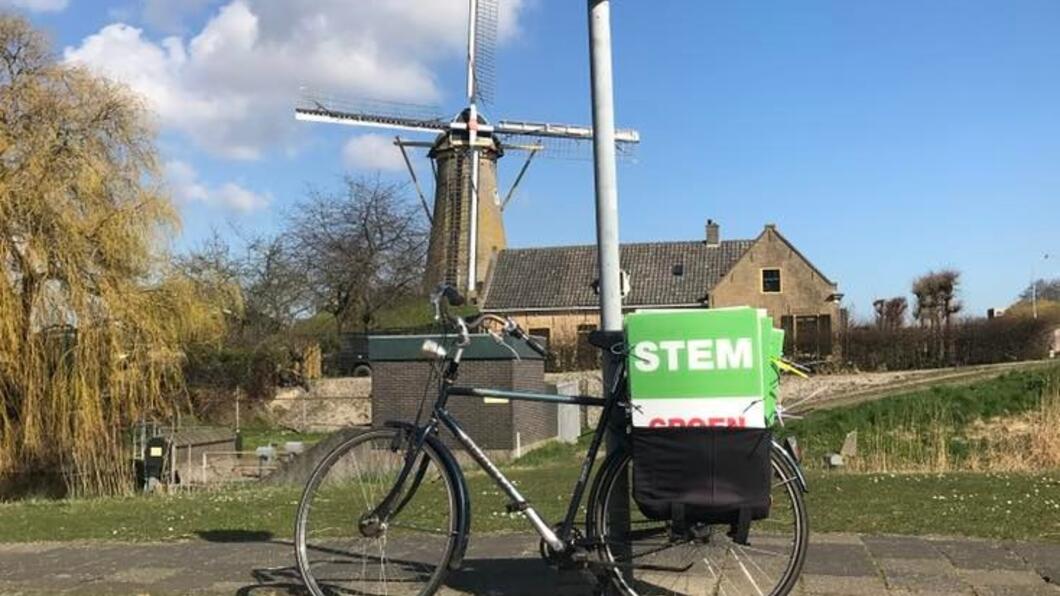 Fiets bij molen